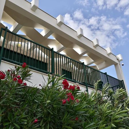 Queen Beach Apartments Nin Zewnętrze zdjęcie