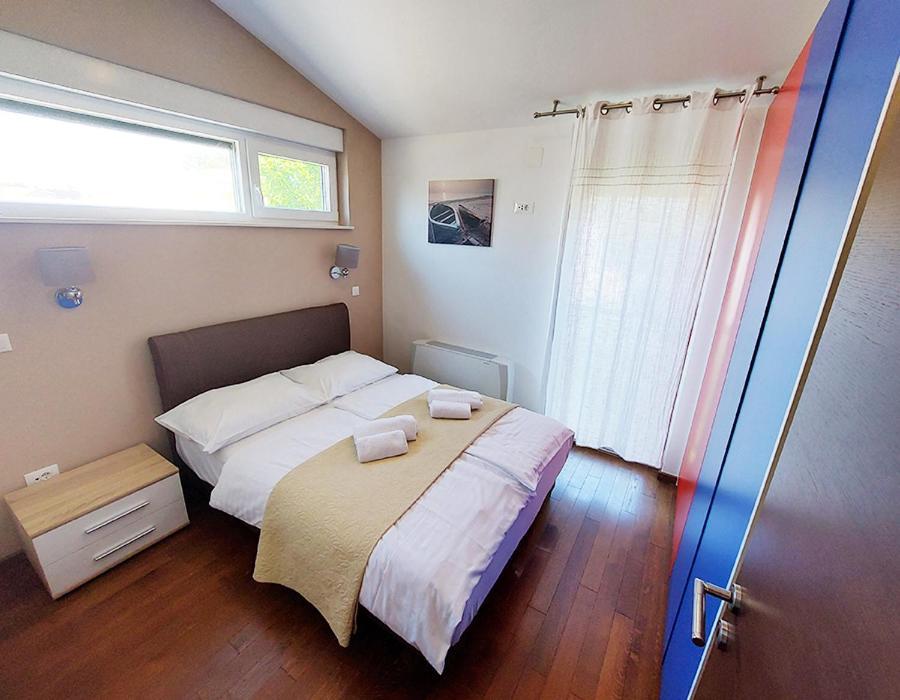 Queen Beach Apartments Nin Zewnętrze zdjęcie