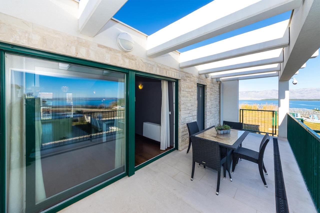 Queen Beach Apartments Nin Zewnętrze zdjęcie