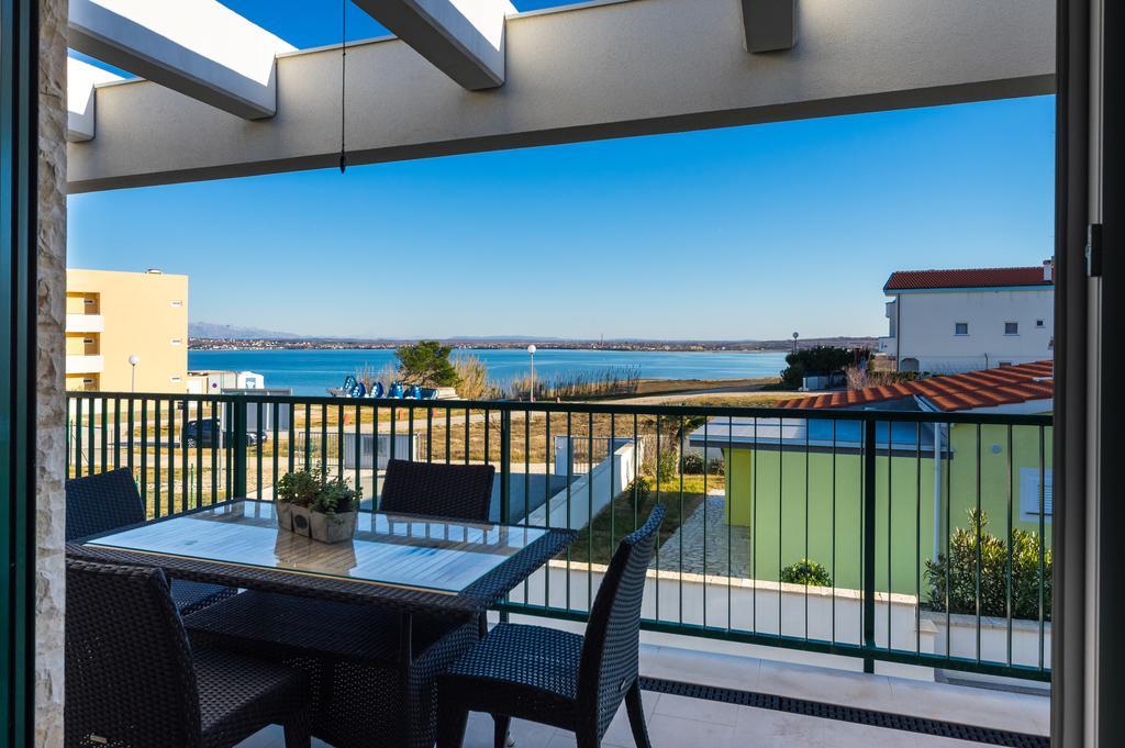 Queen Beach Apartments Nin Zewnętrze zdjęcie