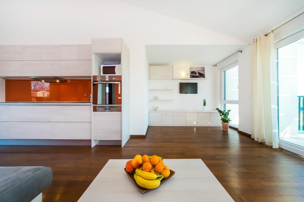 Queen Beach Apartments Nin Zewnętrze zdjęcie