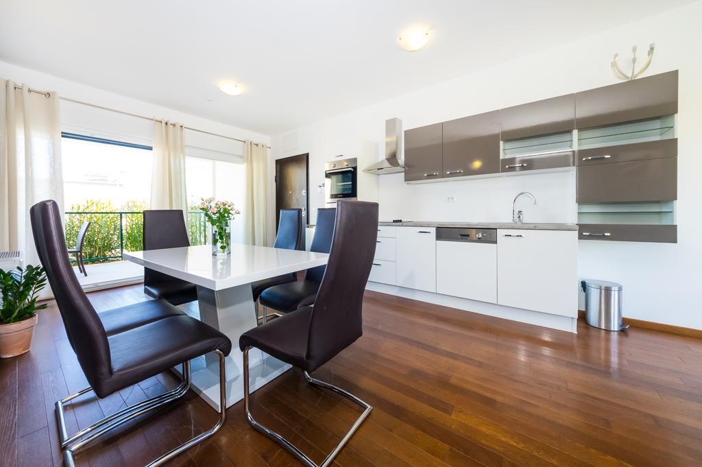 Queen Beach Apartments Nin Zewnętrze zdjęcie