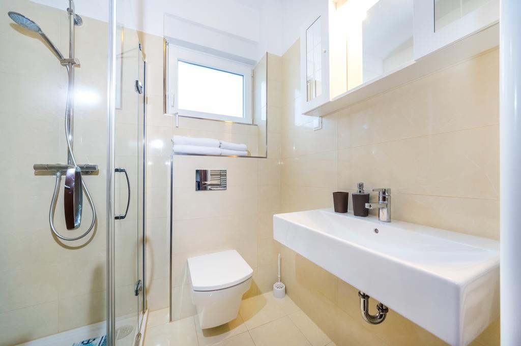 Queen Beach Apartments Nin Zewnętrze zdjęcie
